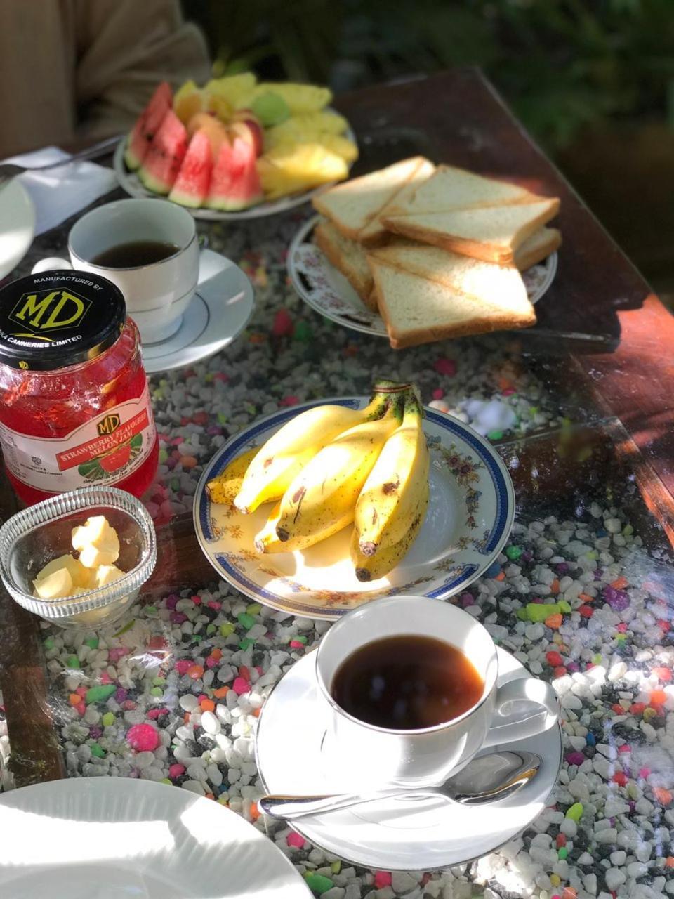 Home Away 埃拉 外观 照片